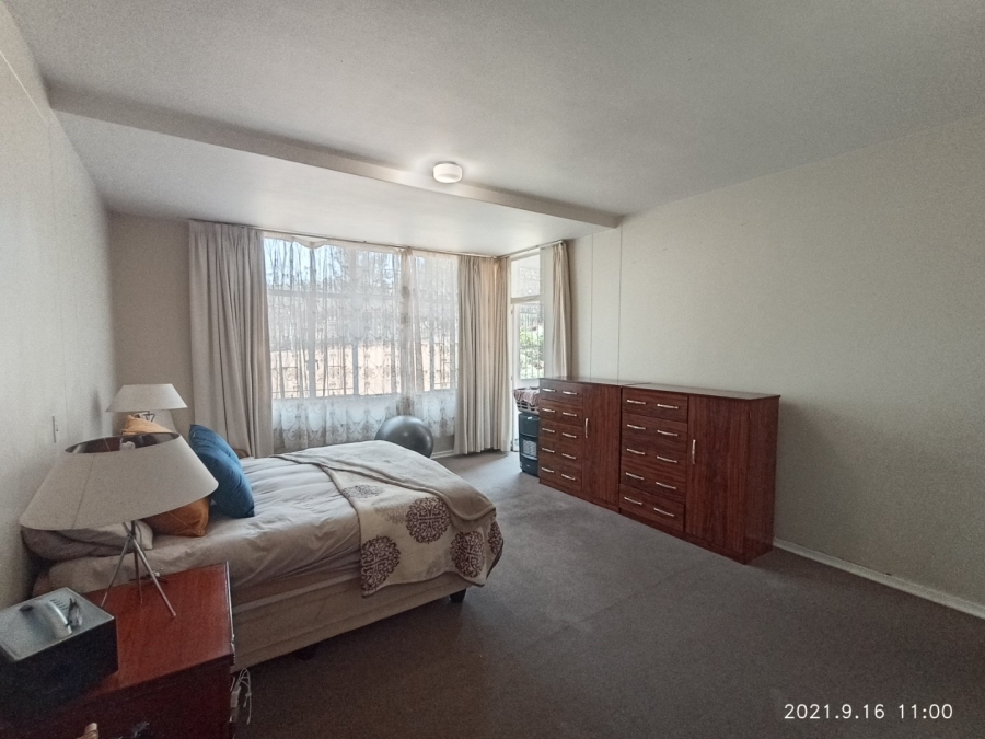 To Let 2 Bedroom Property for Rent in Atholl Gauteng