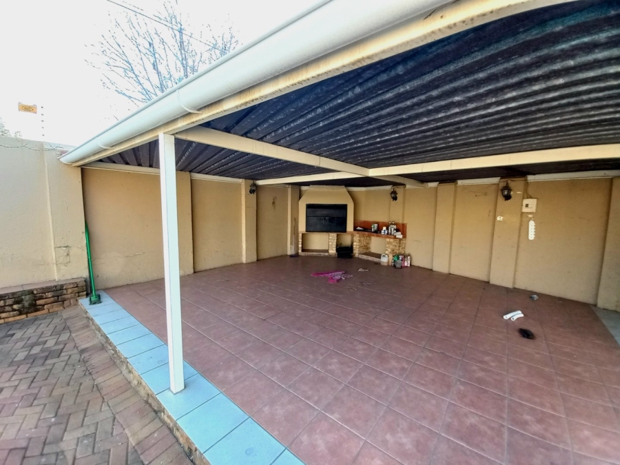 4 Bedroom Property for Sale in Primrose Gauteng