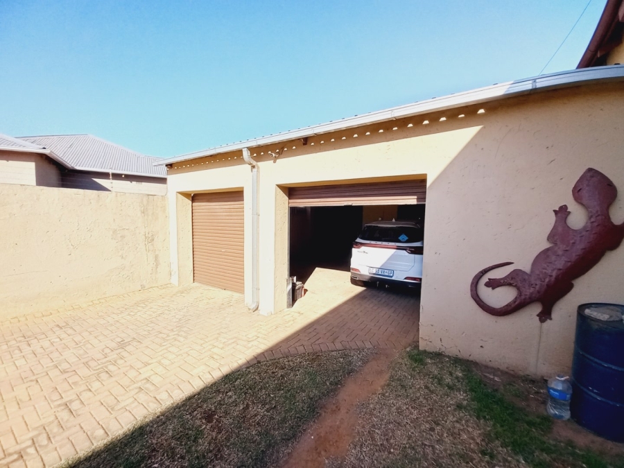 4 Bedroom Property for Sale in Primrose Gauteng