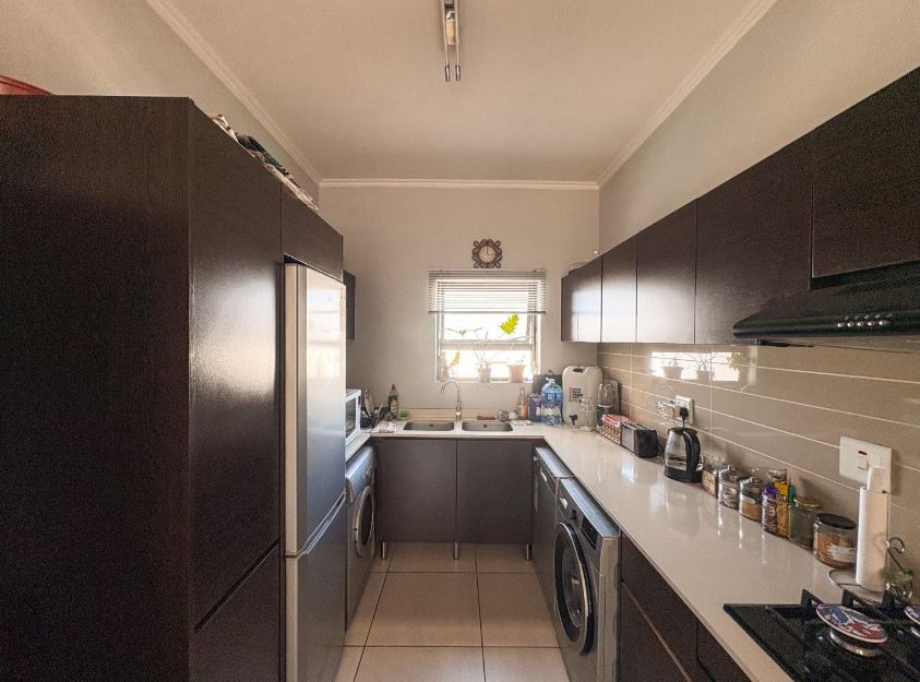 2 Bedroom Property for Sale in Greenstone Hill Gauteng