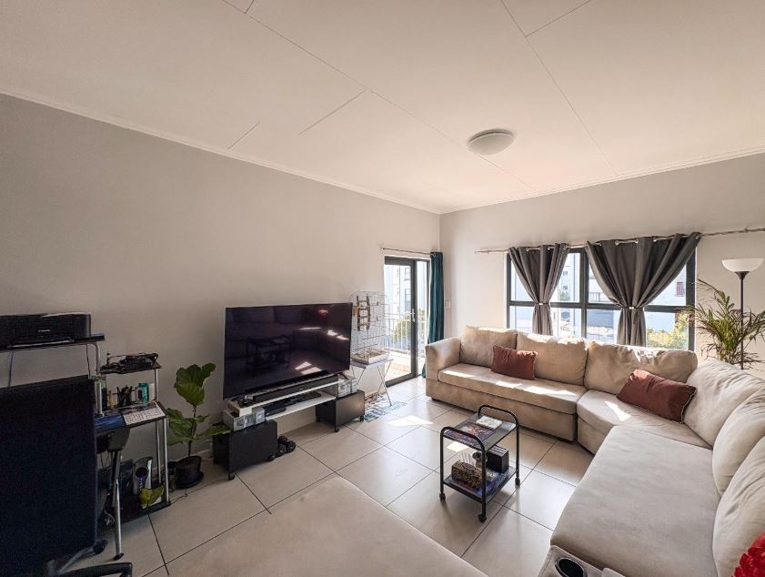 2 Bedroom Property for Sale in Greenstone Hill Gauteng