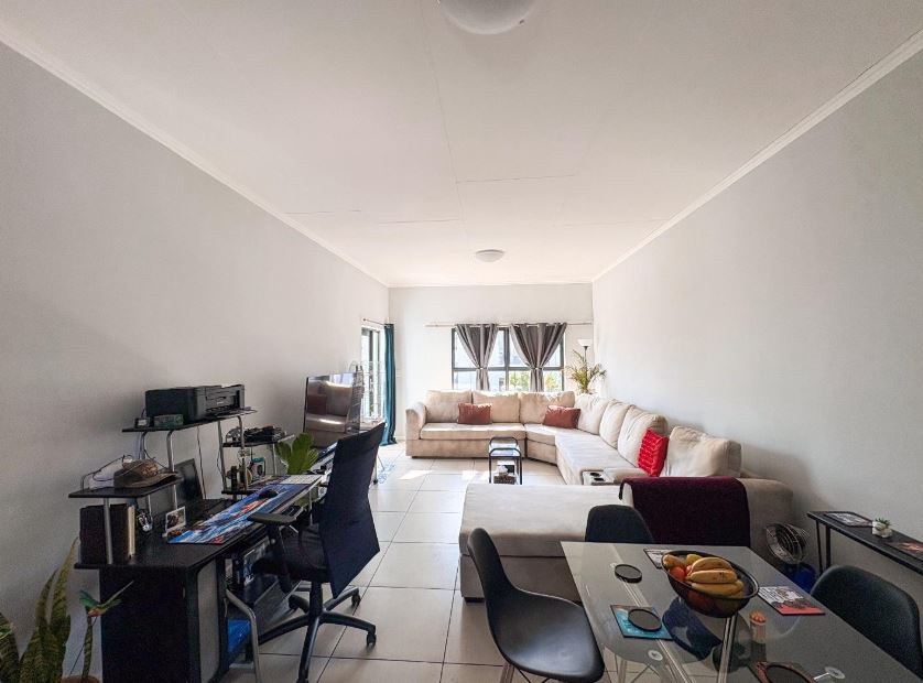 2 Bedroom Property for Sale in Greenstone Hill Gauteng