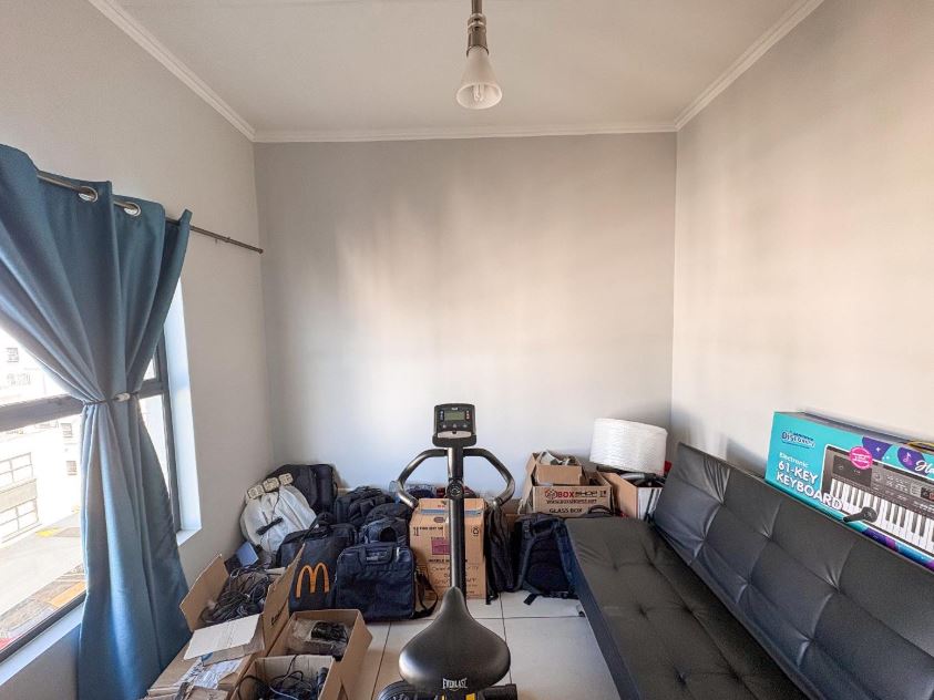 2 Bedroom Property for Sale in Greenstone Hill Gauteng