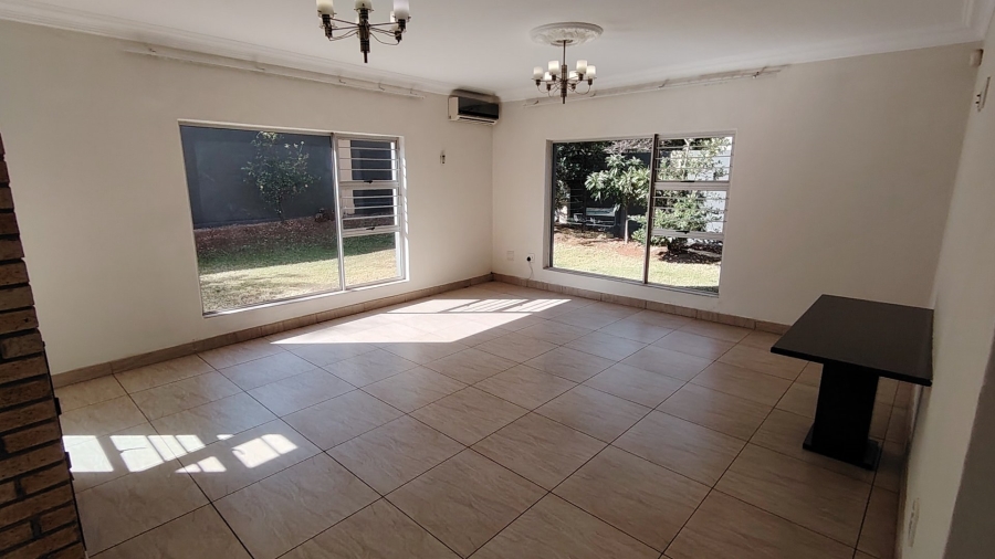 6 Bedroom Property for Sale in Eldo Village Estate Gauteng