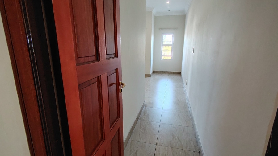 6 Bedroom Property for Sale in Eldo Village Estate Gauteng