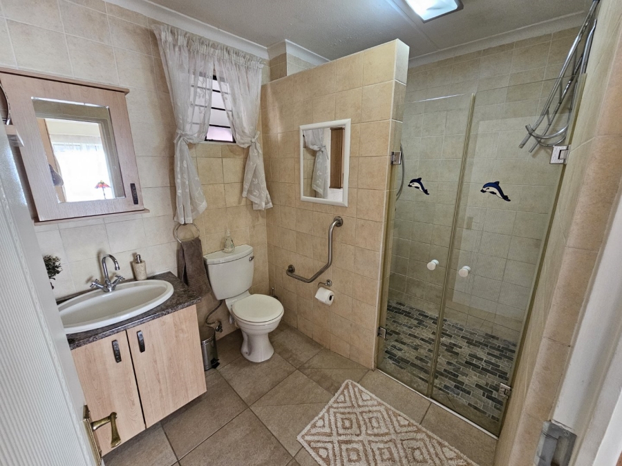 1 Bedroom Property for Sale in Montana Tuine Gauteng