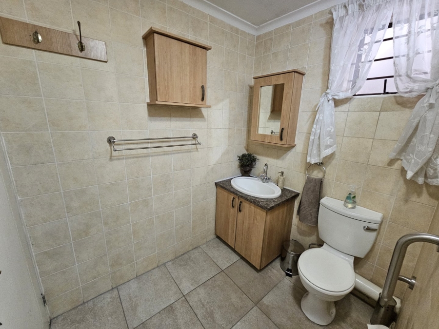1 Bedroom Property for Sale in Montana Tuine Gauteng