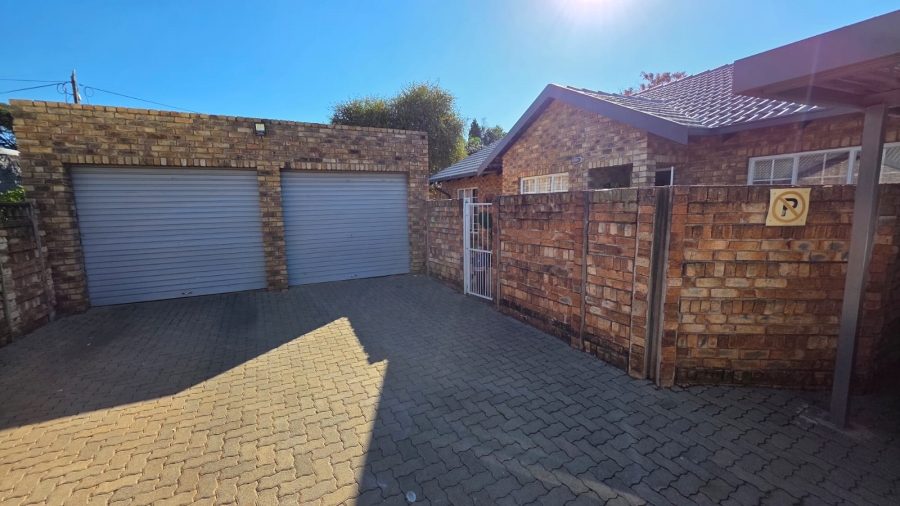 3 Bedroom Property for Sale in Doornpoort Gauteng