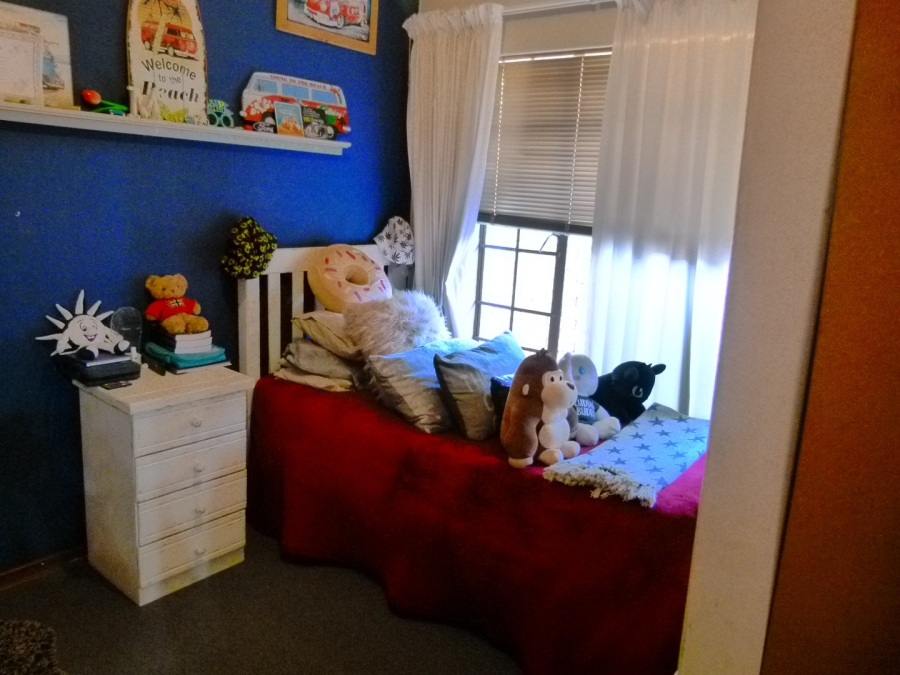 3 Bedroom Property for Sale in Eldoraigne Gauteng