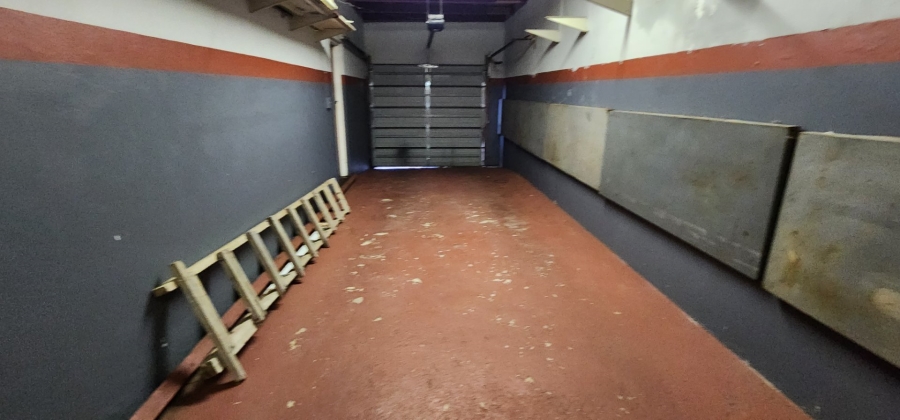 7 Bedroom Property for Sale in Laudium Gauteng
