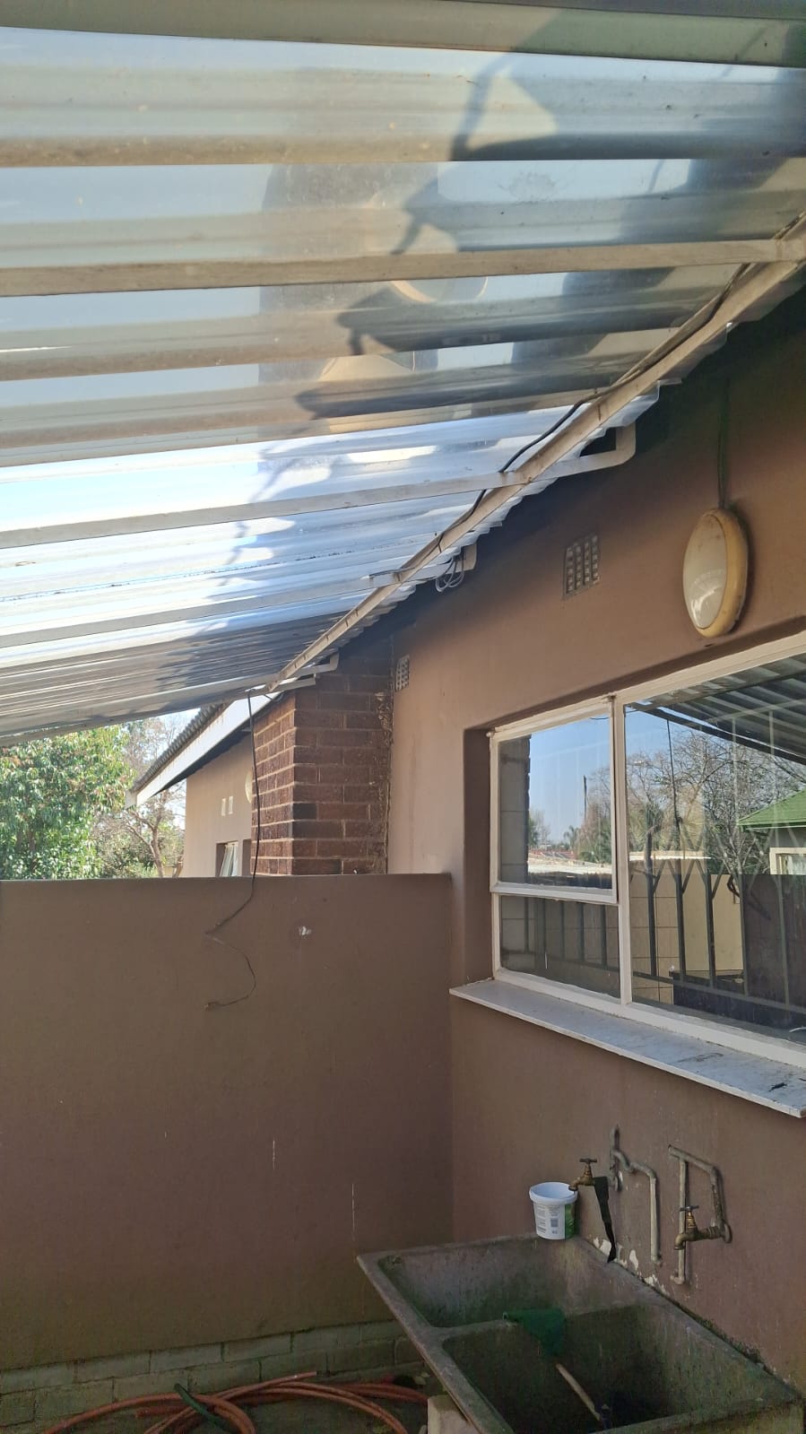 4 Bedroom Property for Sale in Rhodesfield Gauteng