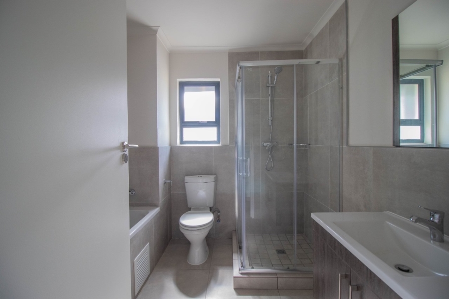 2 Bedroom Property for Sale in Lilianton Gauteng