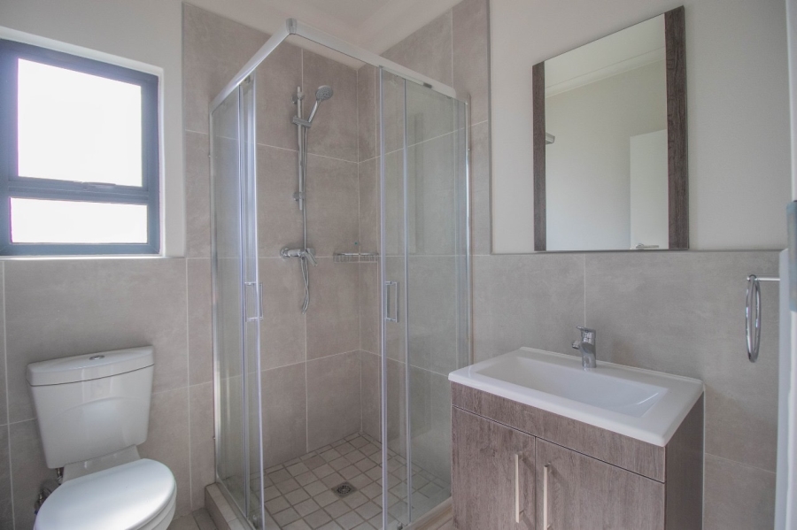 2 Bedroom Property for Sale in Lilianton Gauteng