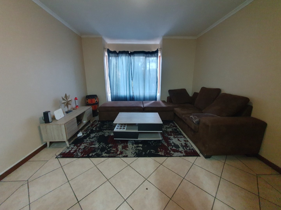 2 Bedroom Property for Sale in Montana Gauteng