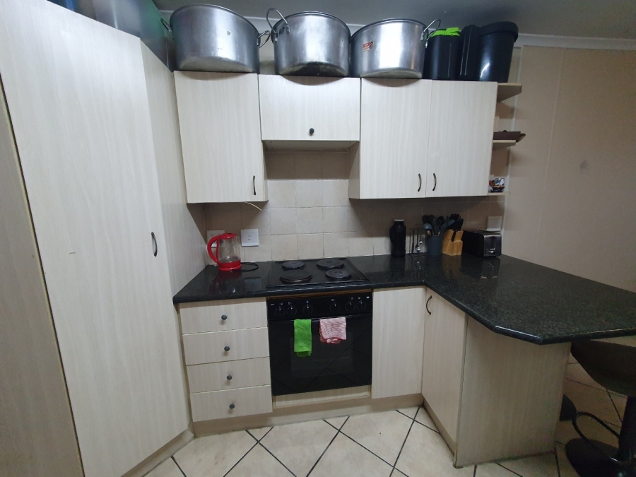 2 Bedroom Property for Sale in Montana Gauteng