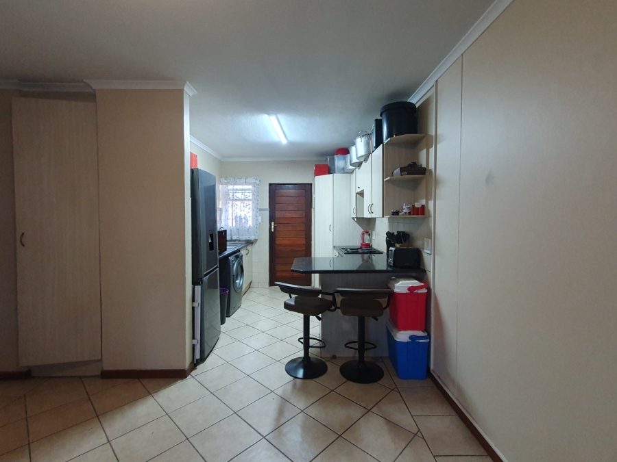 2 Bedroom Property for Sale in Montana Gauteng