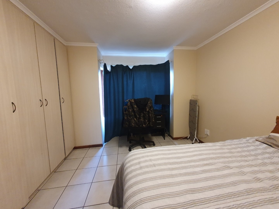 2 Bedroom Property for Sale in Montana Gauteng