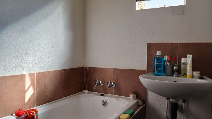 2 Bedroom Property for Sale in Stretford Gauteng
