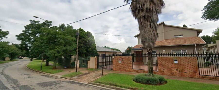 5 Bedroom Property for Sale in Wychwood Gauteng