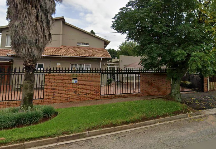 5 Bedroom Property for Sale in Wychwood Gauteng