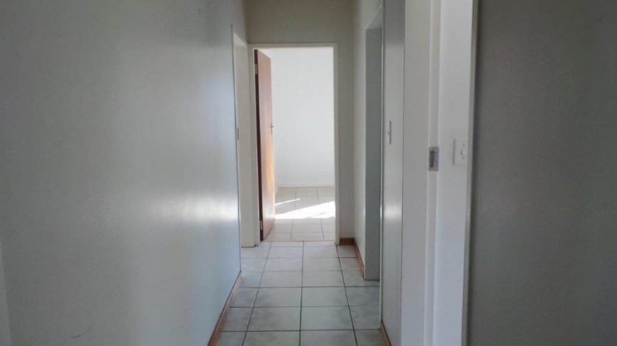 5 Bedroom Property for Sale in Wychwood Gauteng