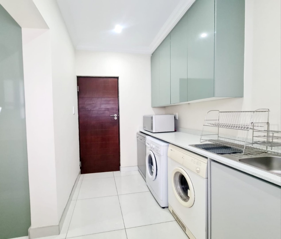 5 Bedroom Property for Sale in Blue Valley Golf Estate Gauteng