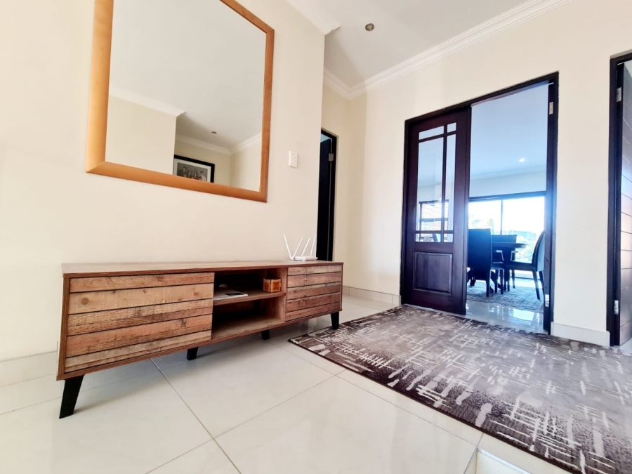 5 Bedroom Property for Sale in Blue Valley Golf Estate Gauteng