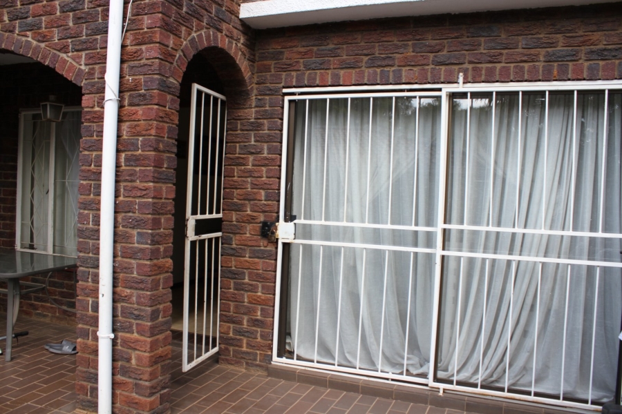 3 Bedroom Property for Sale in Windsor East Gauteng