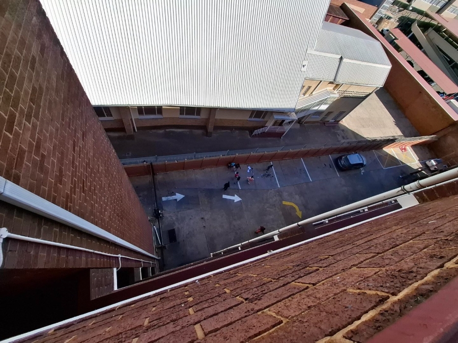 1 Bedroom Property for Sale in Pretoria Gauteng