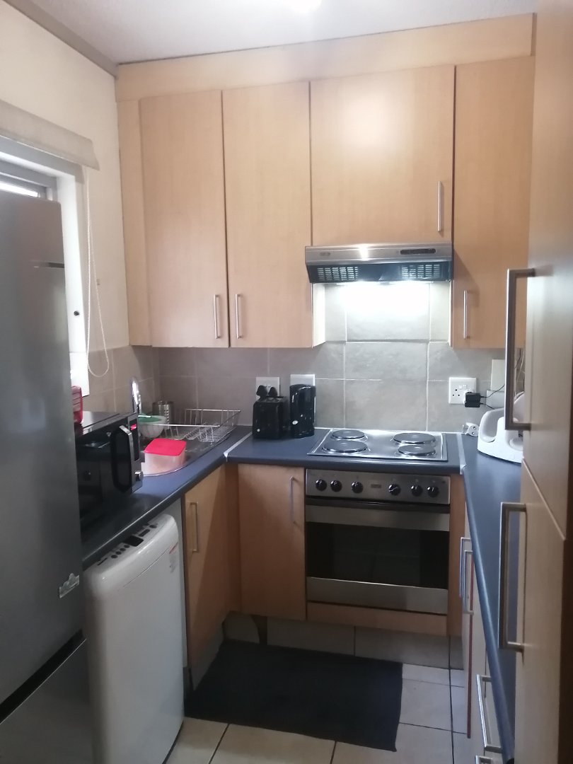 1 Bedroom Property for Sale in Sunninghill Gauteng