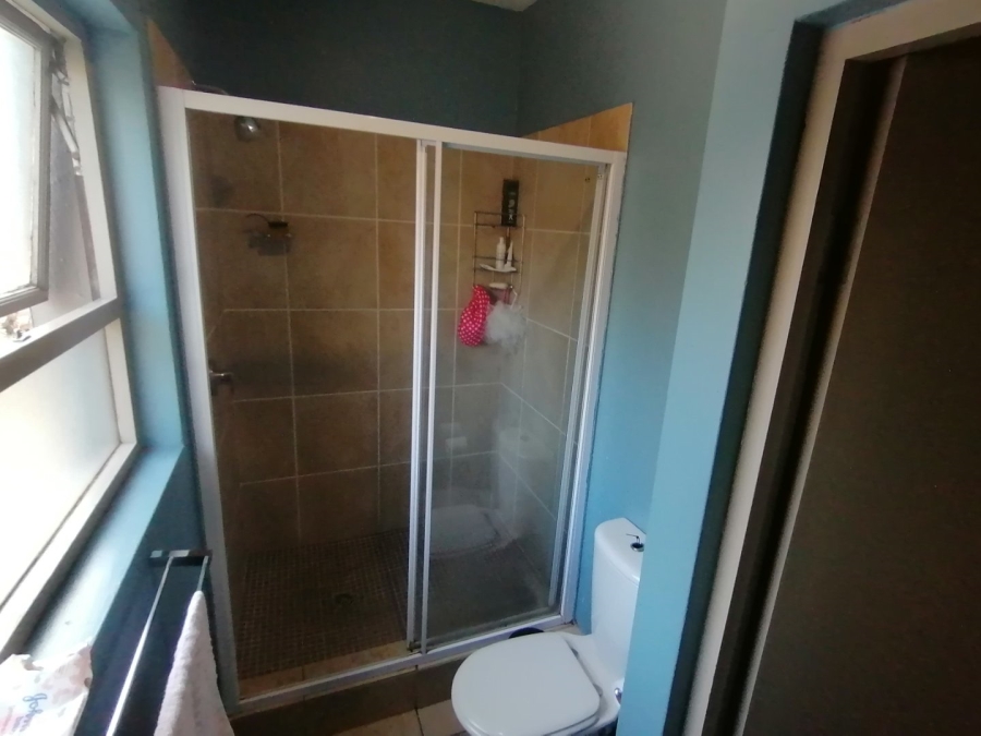 1 Bedroom Property for Sale in Sunninghill Gauteng