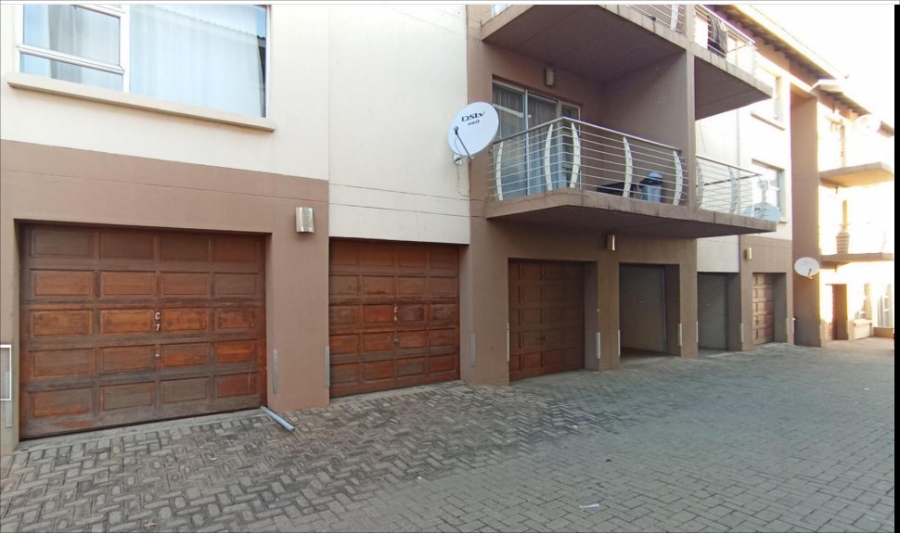 2 Bedroom Property for Sale in Vanderbijlpark SE 4 Gauteng