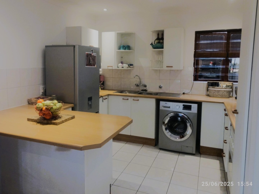 2 Bedroom Property for Sale in Bromhof Gauteng