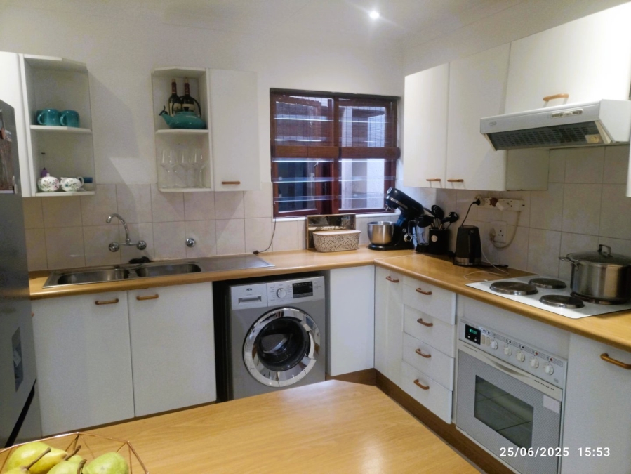 2 Bedroom Property for Sale in Bromhof Gauteng
