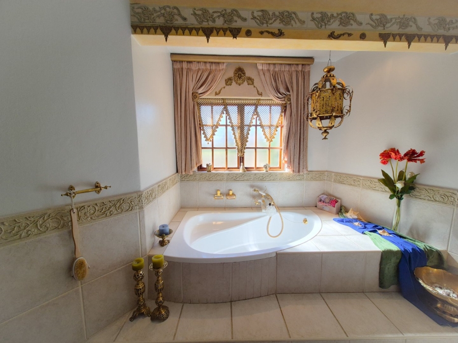 3 Bedroom Property for Sale in Vanderbijlpark SW 5 Gauteng