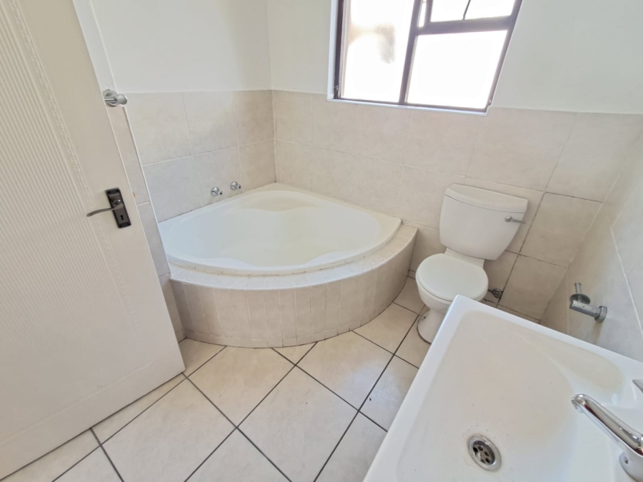 3 Bedroom Property for Sale in Emfuleni Golf Estate Gauteng