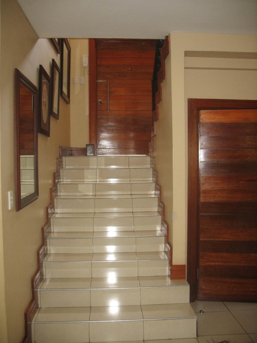 To Let 5 Bedroom Property for Rent in Morningside Gauteng
