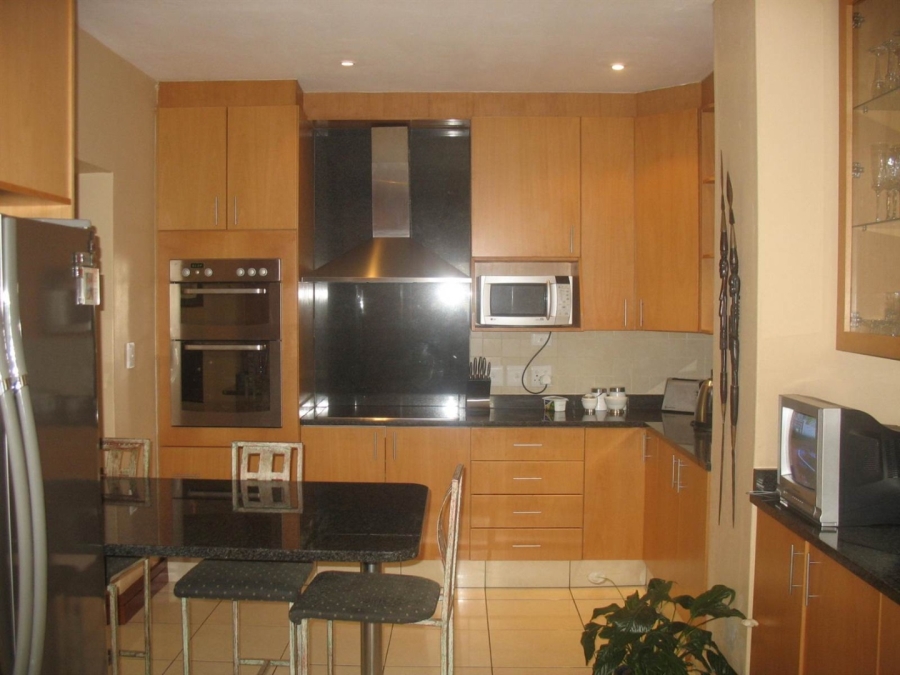 To Let 5 Bedroom Property for Rent in Morningside Gauteng