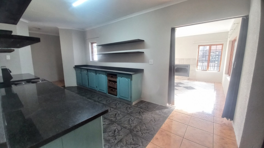 To Let 3 Bedroom Property for Rent in Moreleta Park Gauteng