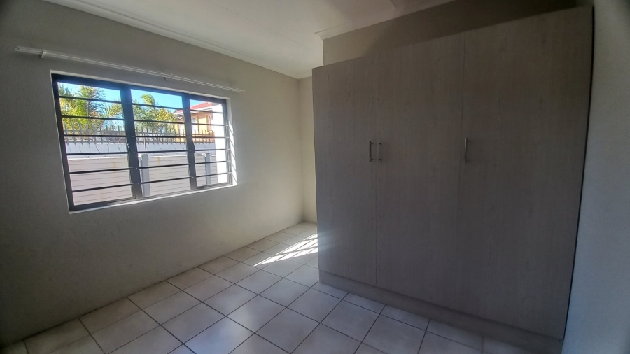 To Let 3 Bedroom Property for Rent in Moreleta Park Gauteng