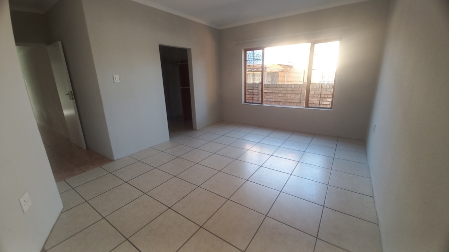 To Let 3 Bedroom Property for Rent in Moreleta Park Gauteng