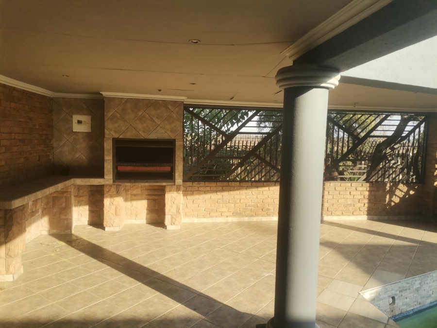 4 Bedroom Property for Sale in Sunward Park Gauteng