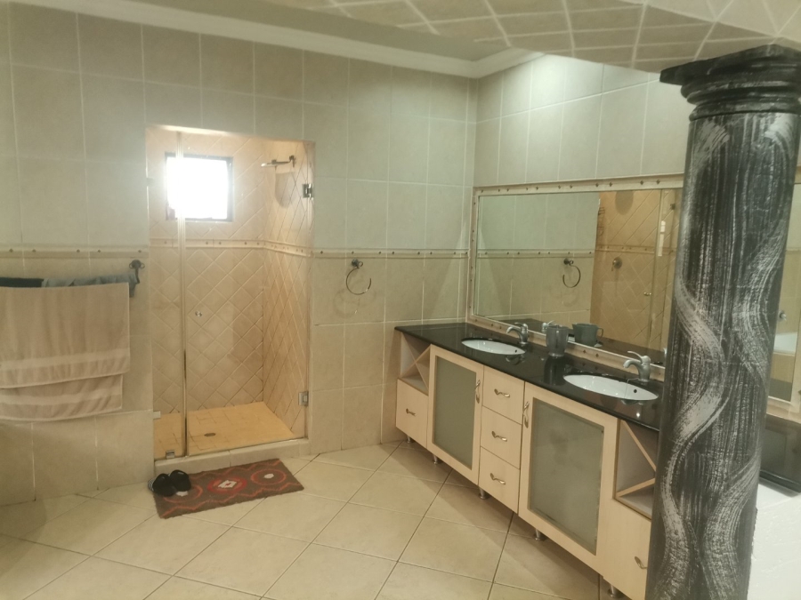 4 Bedroom Property for Sale in Sunward Park Gauteng