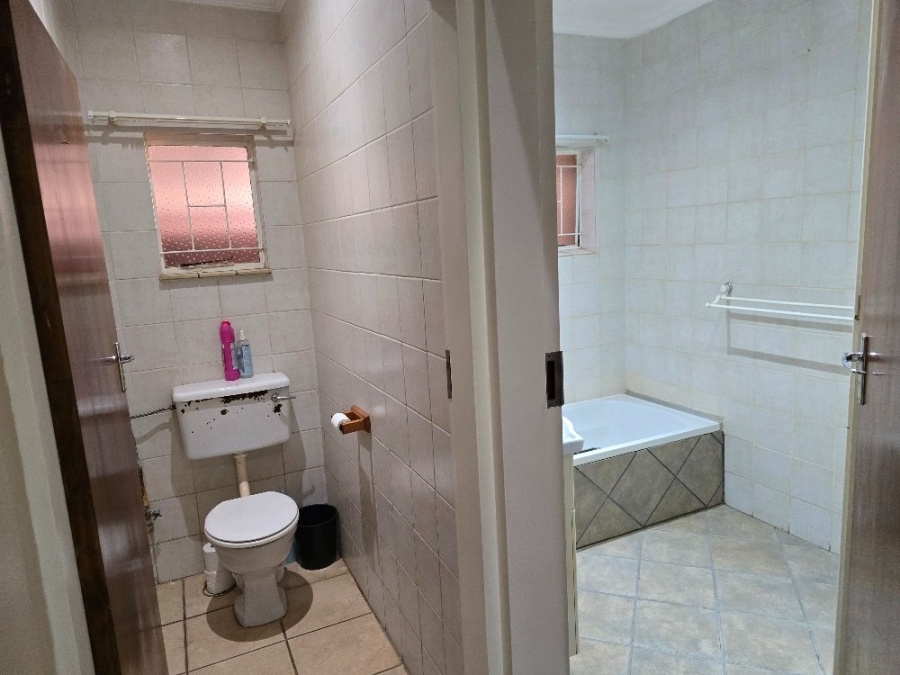 4 Bedroom Property for Sale in Sinoville Gauteng