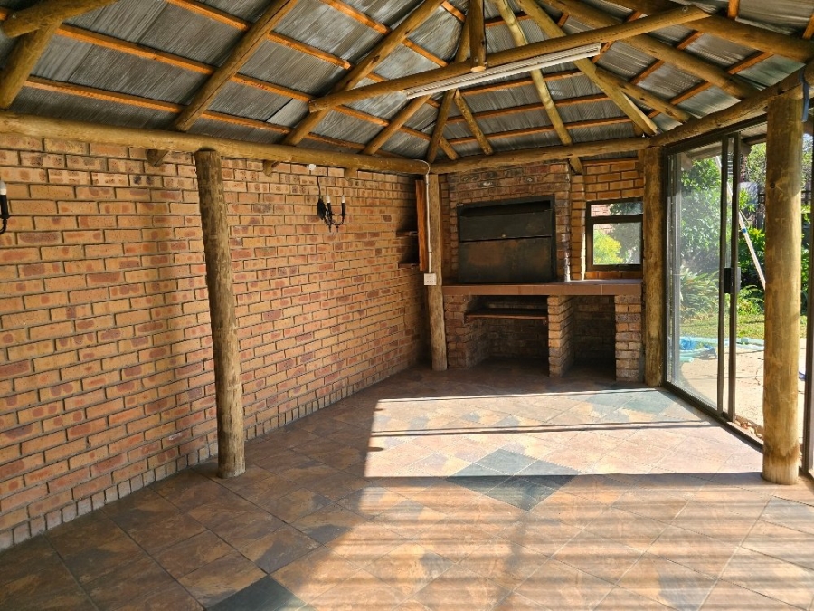 4 Bedroom Property for Sale in Sinoville Gauteng