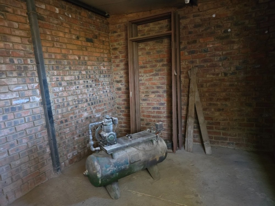 4 Bedroom Property for Sale in Sinoville Gauteng