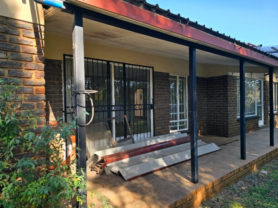 4 Bedroom Property for Sale in Sinoville Gauteng