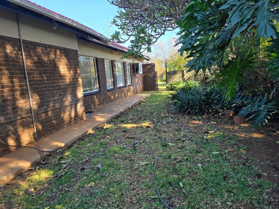 4 Bedroom Property for Sale in Sinoville Gauteng