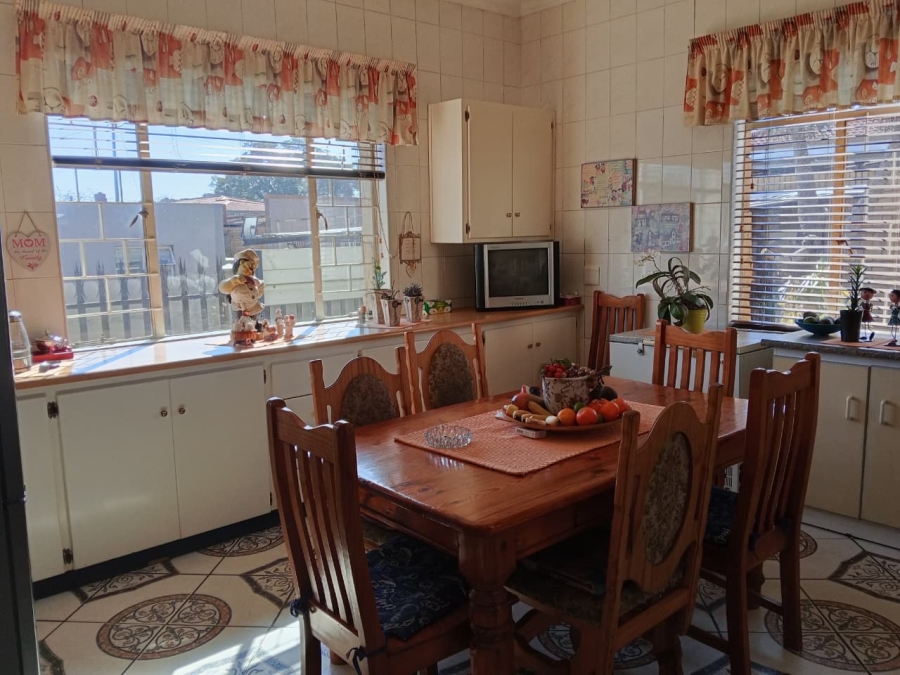 3 Bedroom Property for Sale in Homelake Gauteng