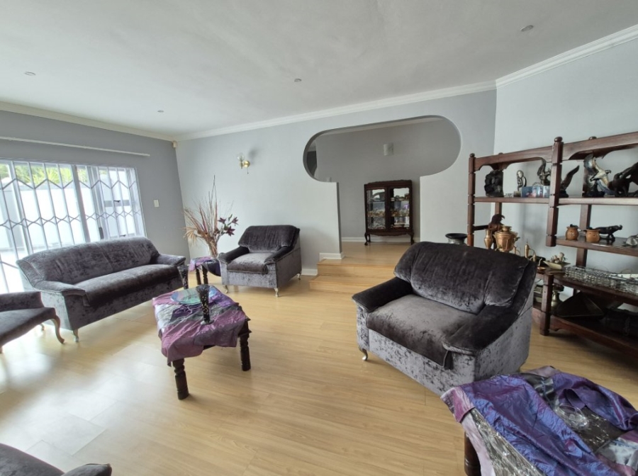 4 Bedroom Property for Sale in Sunnyridge Gauteng